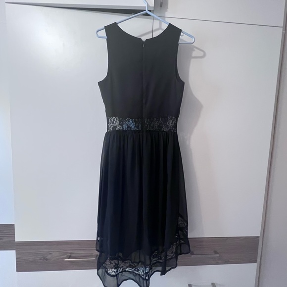 TopShop Black High-Low Lace Dress - Picture 2 of 8